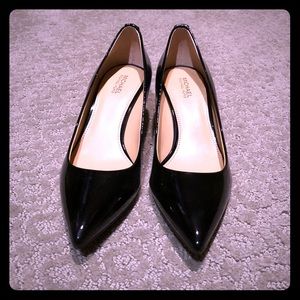 Michael Kors Short heel new size 5.5